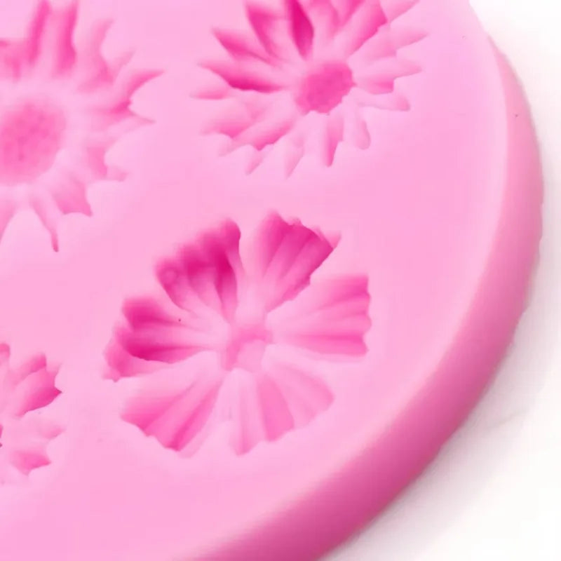 🌸 Låt dina desserter blomma – köp en 3D silikonform för fondant & choklad 🌸