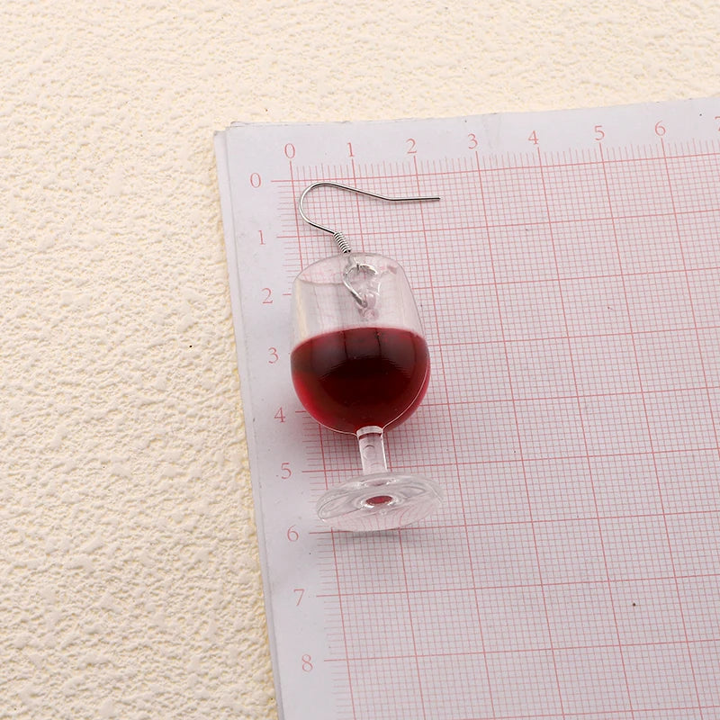 Unika 3D-örhängen – Rödvinsglas i färgglad design, perfekt för fest och party